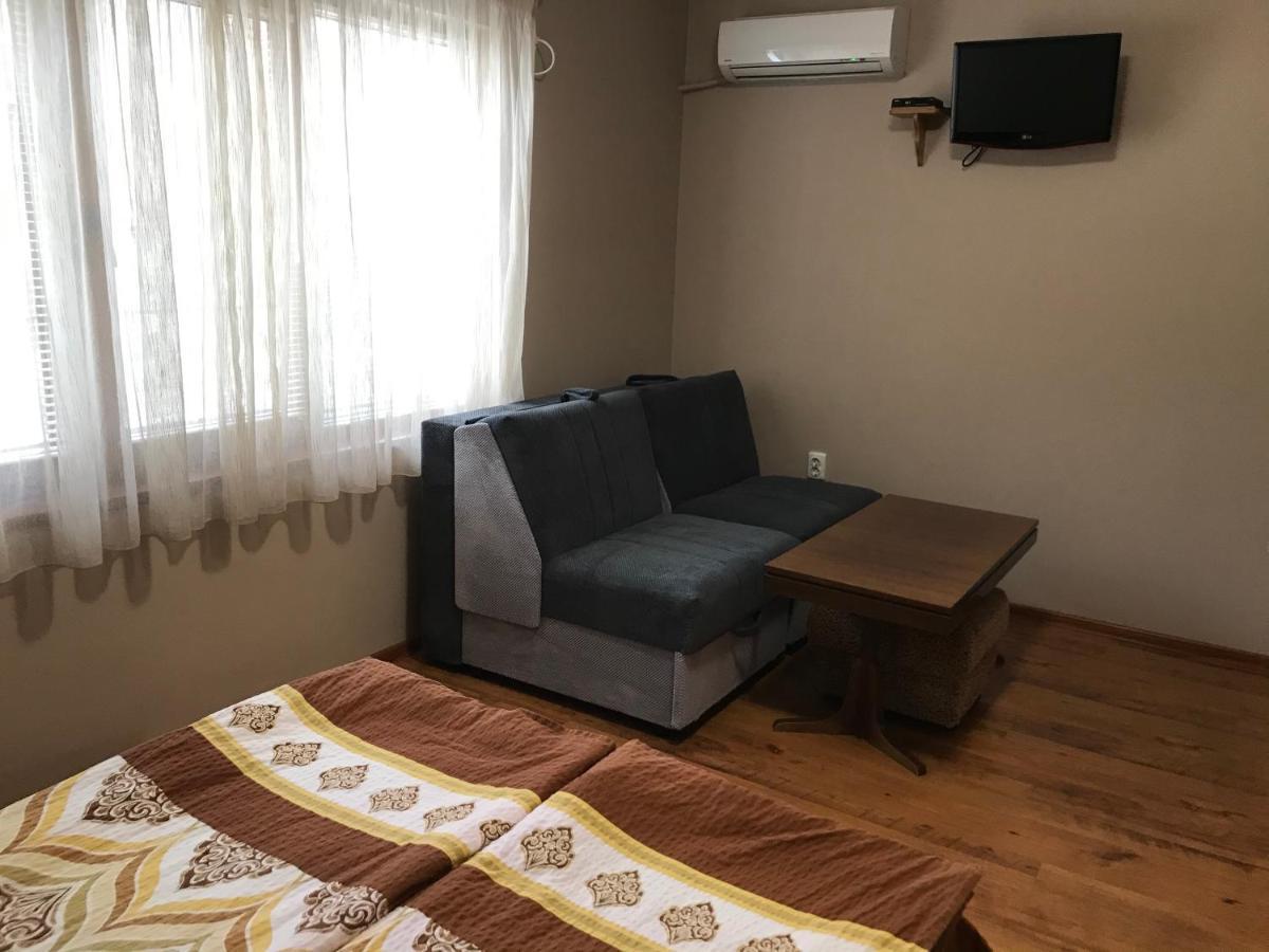 Guesthouse Elena بيلوغرادتشيك المظهر الخارجي الصورة